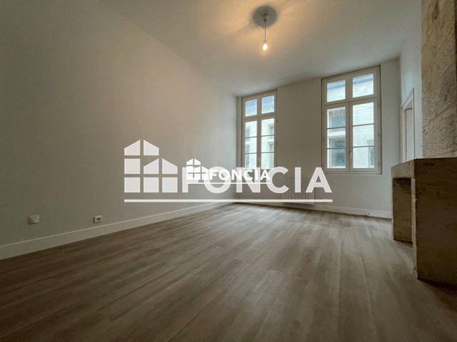 Appartement 2 pièces (46.9 m²) à louer - Perigueux (24000)