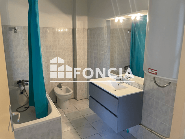 Appartement 2 pièces (64.23 m²) à louer - Lombez (32220)