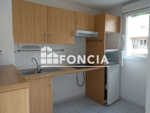Appartement 2 pièces (38.07 m²) à louer - Saint Laurent Du Var (06700)