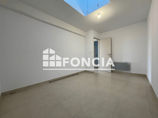 Appartement 2 pièces (51.67 m²) à louer - Gignac La Nerthe (13180)