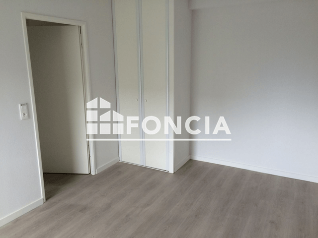 Appartement 3 pièces (63.8 m²) à louer - Lormont (33310)