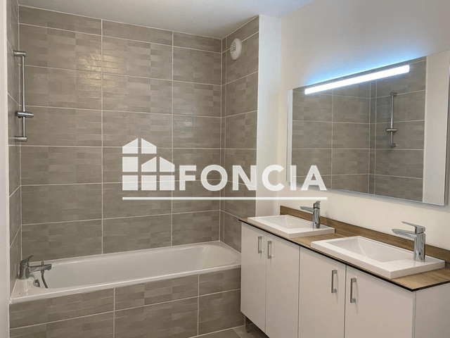 Appartement 3 pièces (62.61 m²) à louer - Cenon (33150)