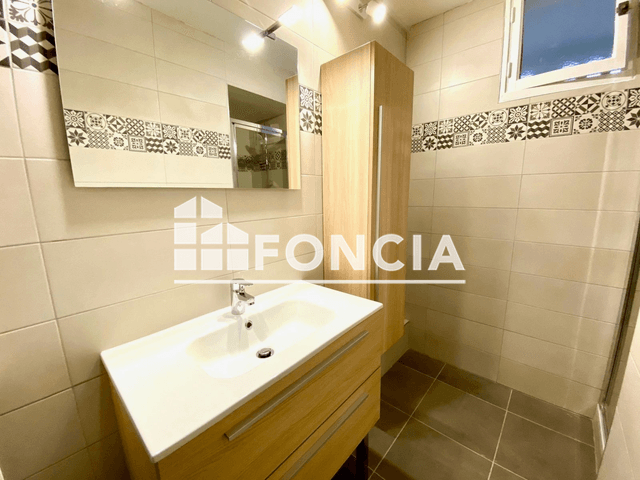 Appartement 4 pièces (65 m²) à louer - Vitrolles (13127)