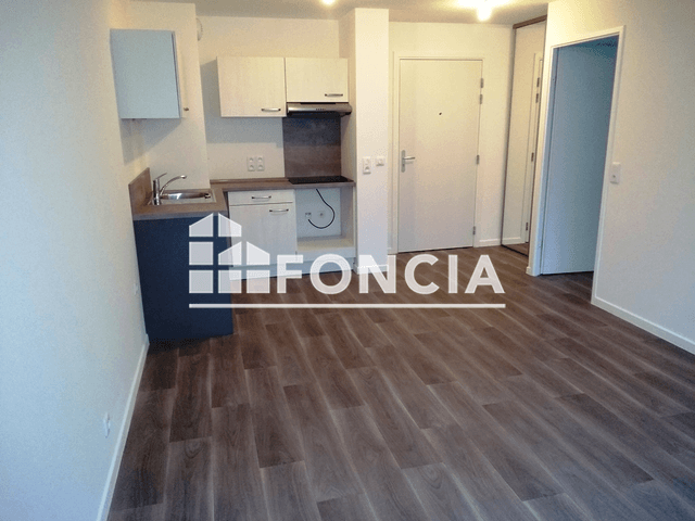 Appartement 2 pièces (42.07 m²) à louer - Courcouronnes (91080)