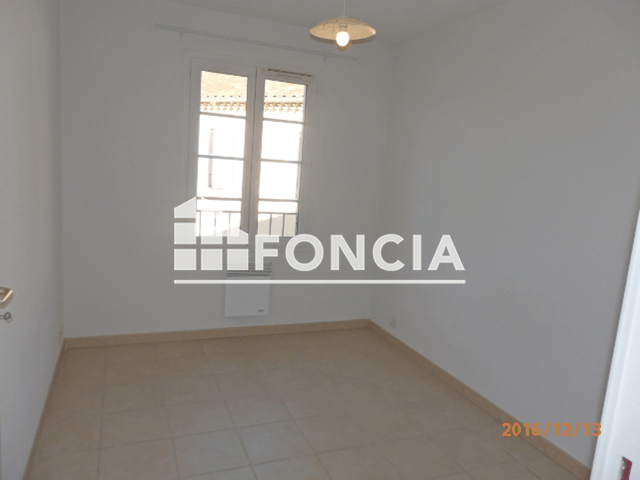 Appartement 2 pièces (31.3 m²) à louer - La Roque D'antheron (13640)