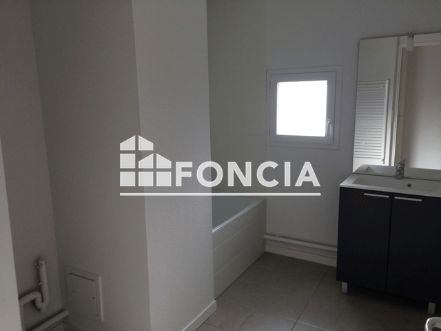 Appartement 3 pièces (63.8 m²) à louer - Lormont (33310)
