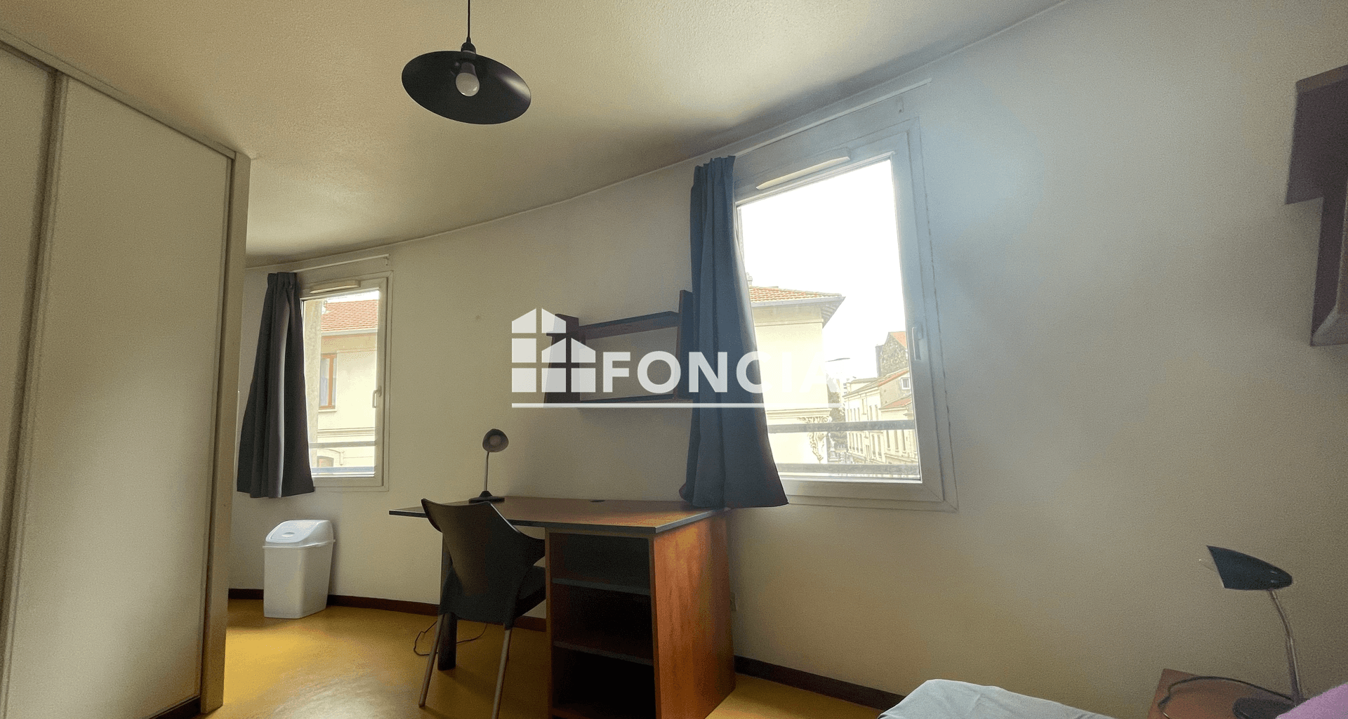 Studio meublé (21 m²) à louer - Saint-étienne (42000)