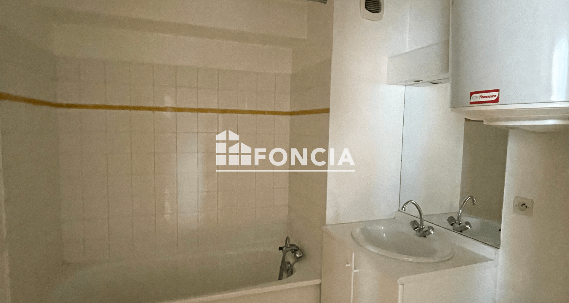 Studio meublé (21 m²) à louer - Saint-étienne (42000)