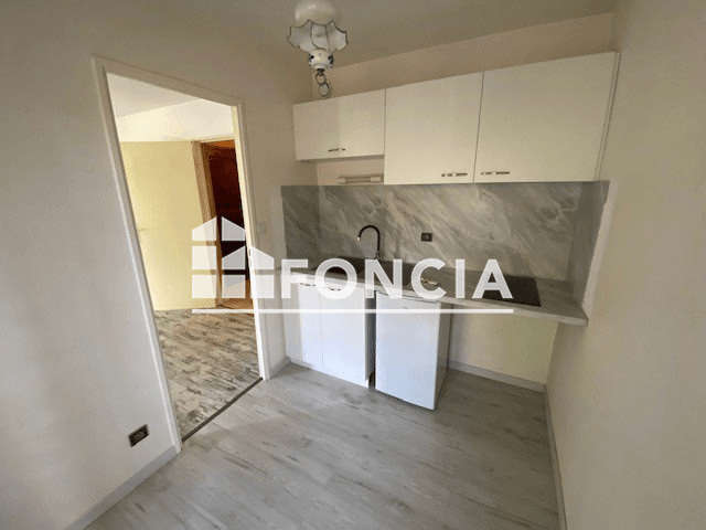 Studio (28.4 m²) à louer - Mont De Marsan (40000)