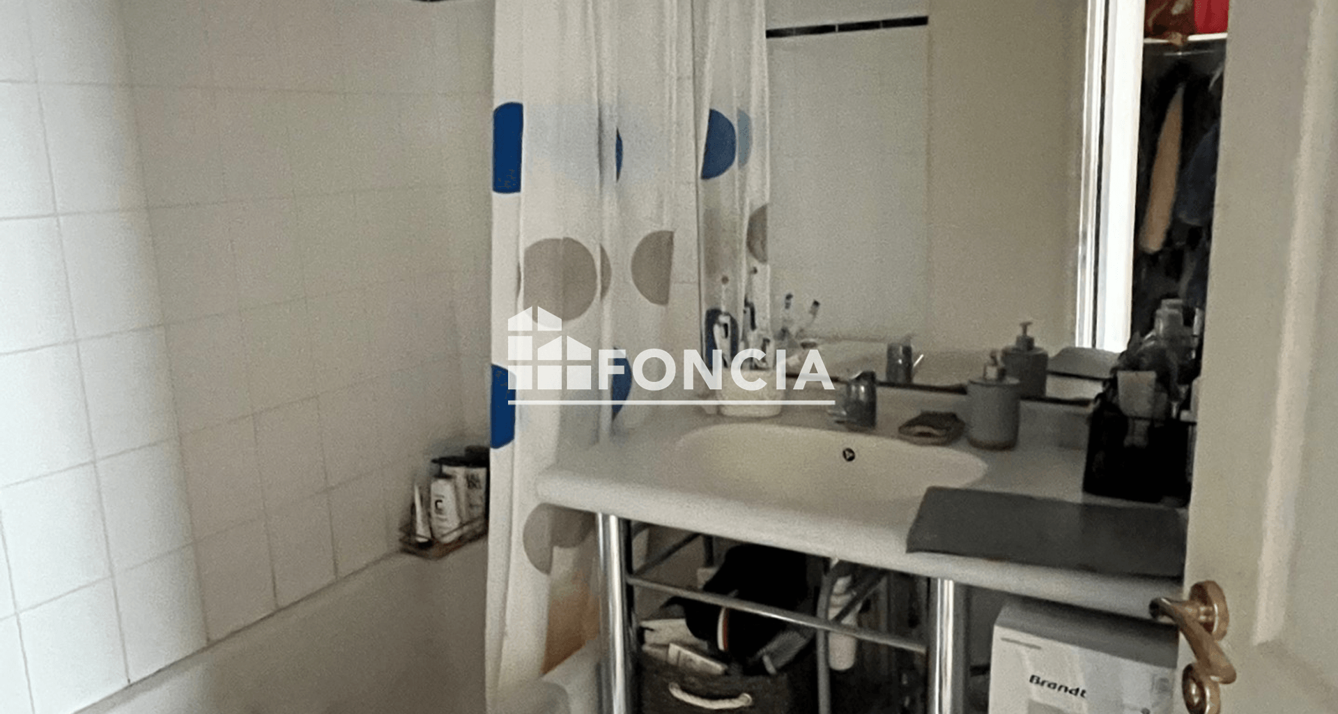 Appartement 2 pièces (51.7 m²) à louer - Lille (59800)