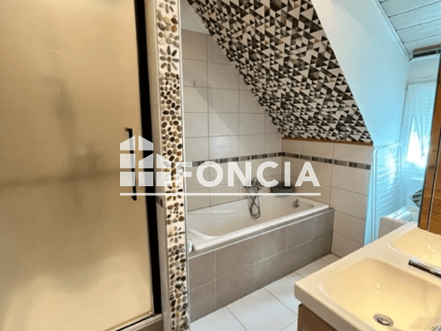 Appartement 4 pièces (71.23 m²) à louer - Strasbourg (67100)