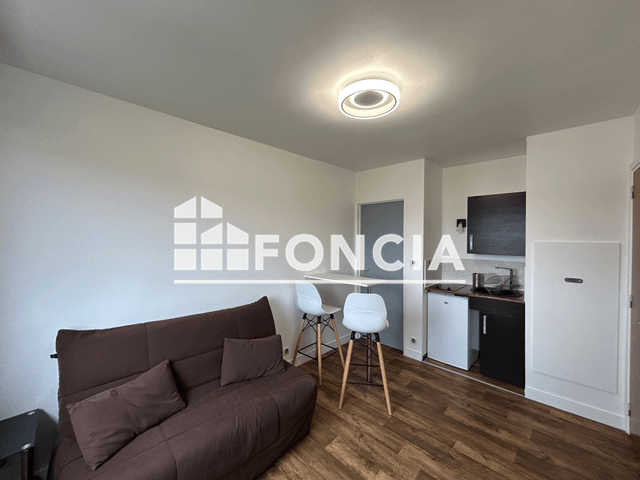Studio meublé (17 m²) à louer - Charleville-mézières (08000)
