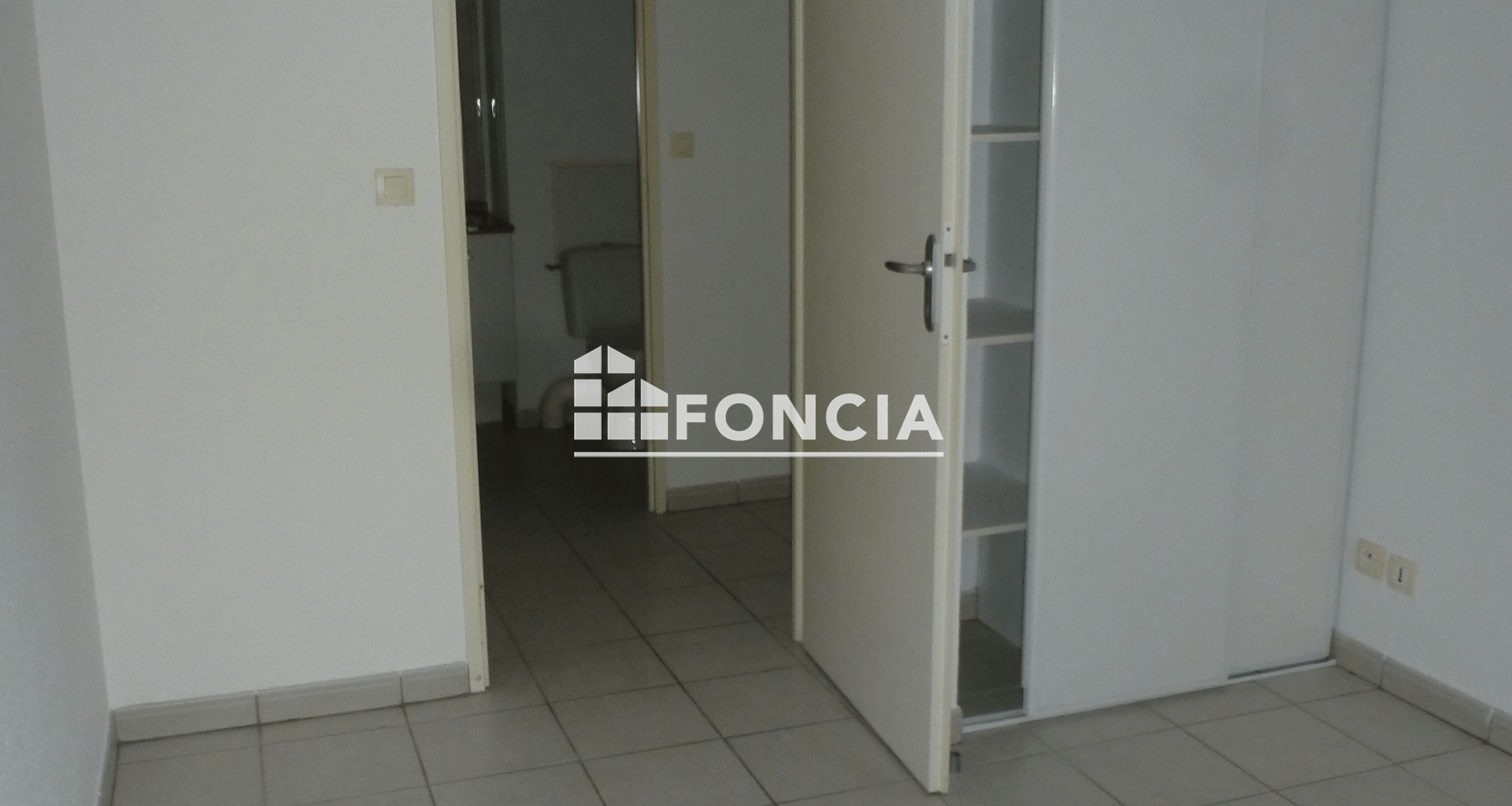 Appartement 2 pièces (38.6 m²) à louer - Castillon-la-bataille (33350)