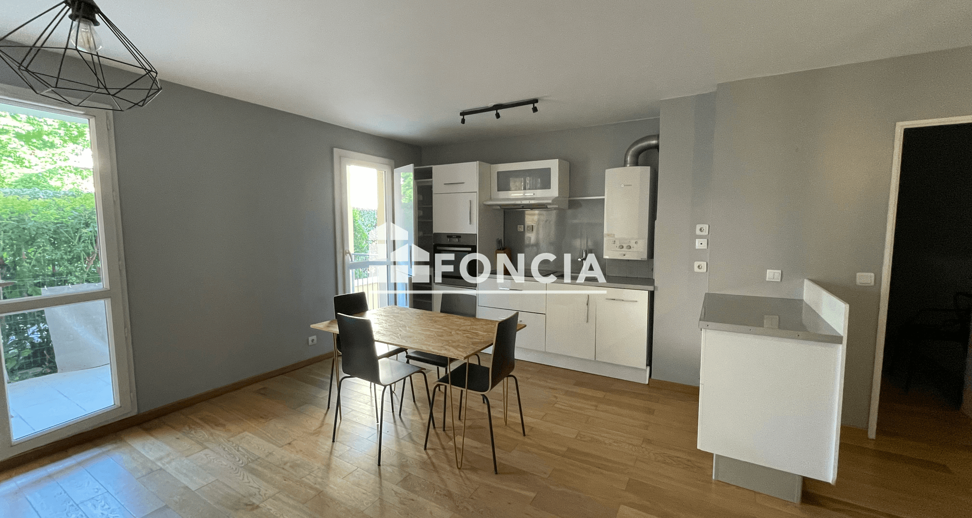 Appartement meublé 2 pièces (45.59 m²) à louer - ÉMerainville (77184)