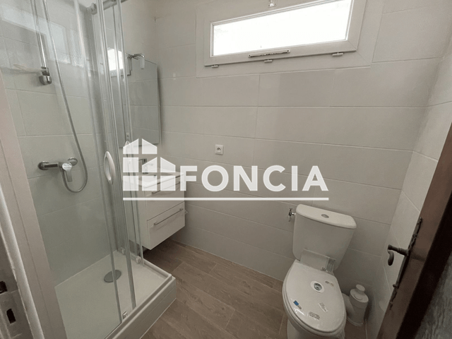 Appartement 3 pièces (41.9 m²) à louer - Le Beausset (83330)
