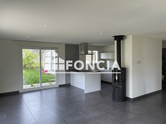 Maison 4 pièces (97.3 m²) à louer - Leaz (01200)