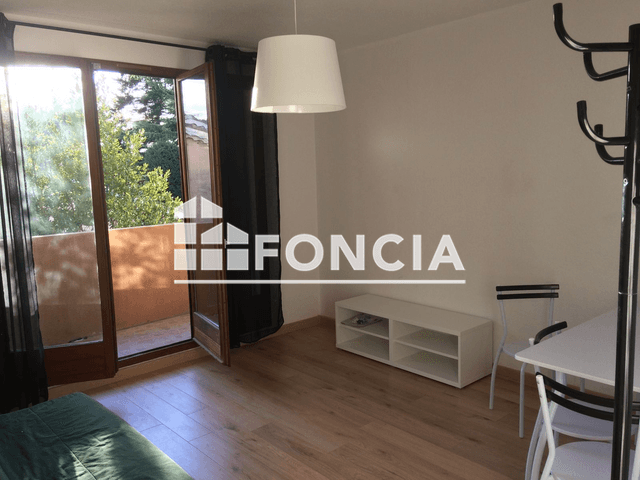 Appartement 2 pièces (34.49 m²) à louer - Six Fours Les Plages (83140)