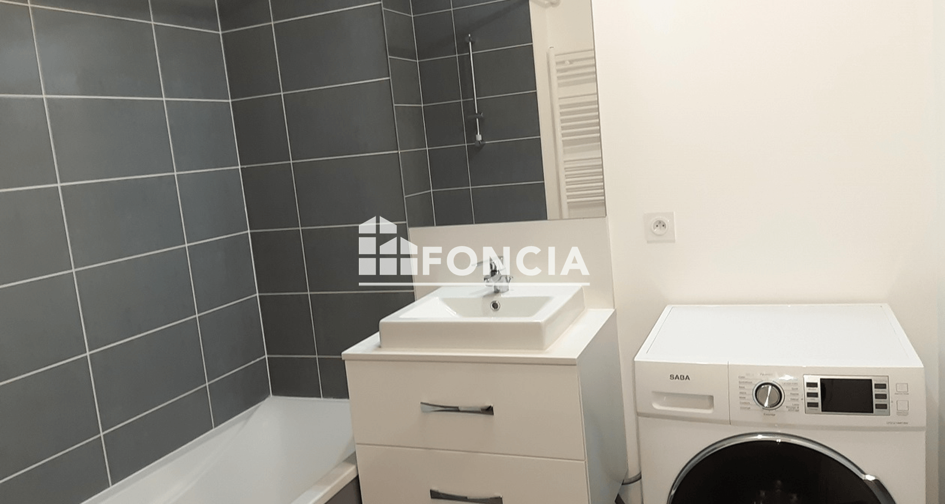 Appartement 3 pièces (66.85 m²) à louer - Ferney-voltaire (01210)