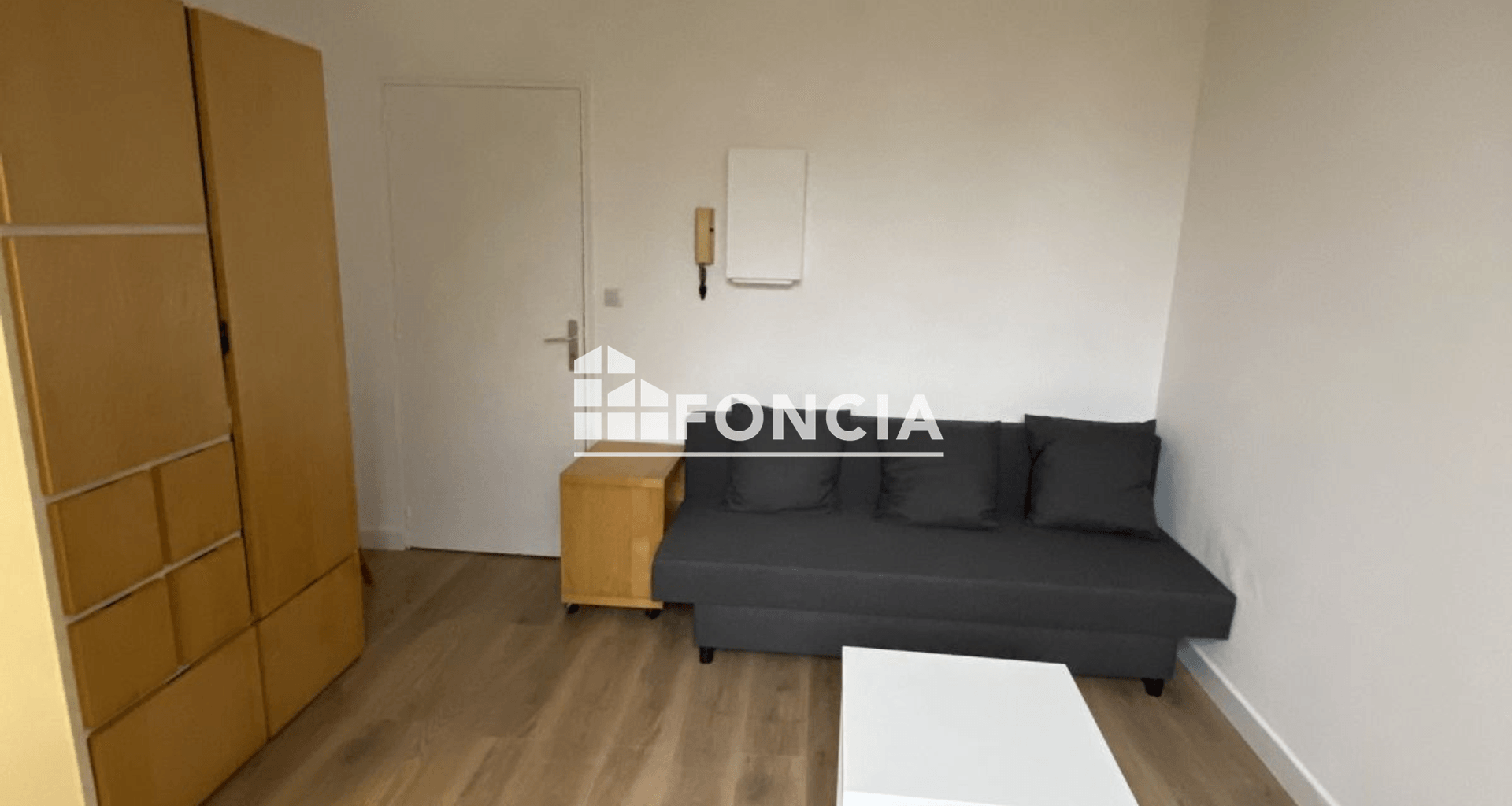 Studio meublé (14.11 m²) à louer - Dreux (28100)