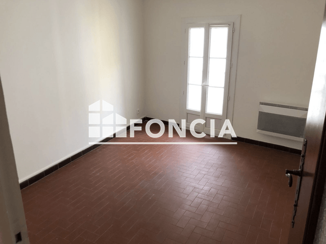Appartement 3 pièces (41.9 m²) à louer - Le Beausset (83330)