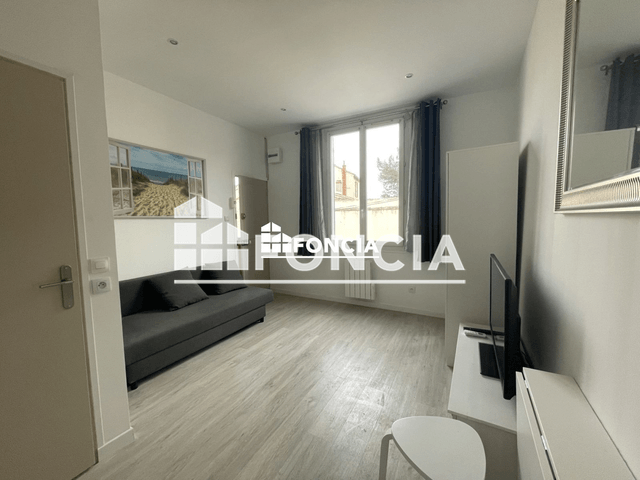 Studio meublé (15.5 m²) à louer - La Seyne Sur Mer (83500)
