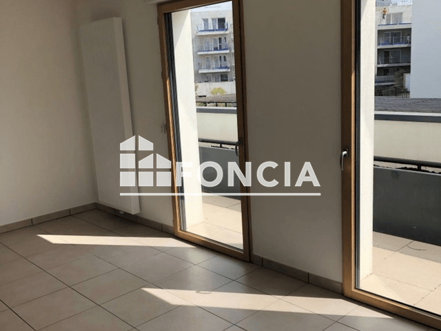 Appartement 4 pièces (82.41 m²) à louer - Gex (01170)