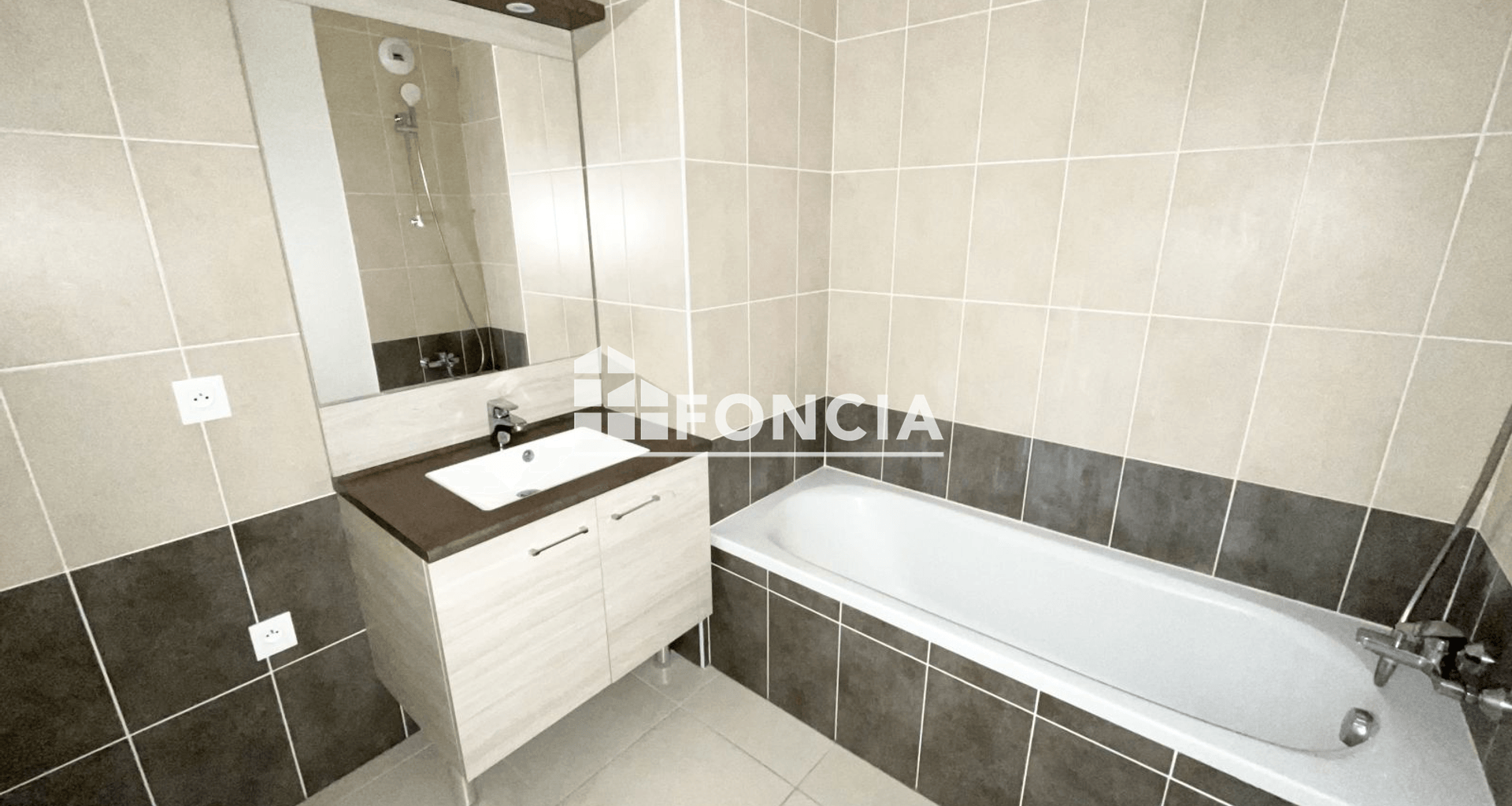 Appartement 3 pièces (62.53 m²) à louer - Ferney-voltaire (01210)