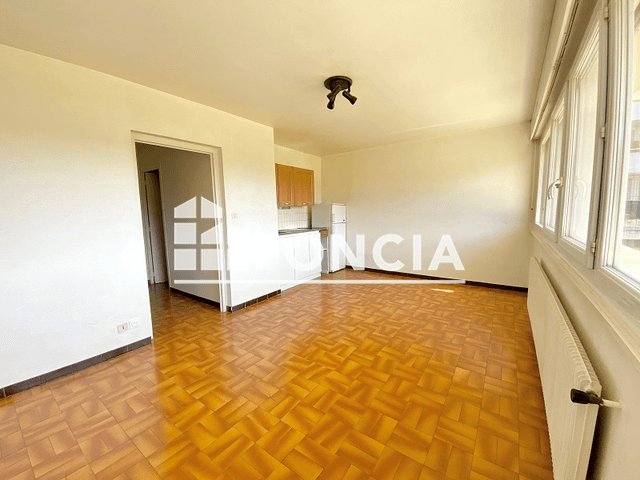 Studio (25 m²) à louer - Ville La Grand (74100)