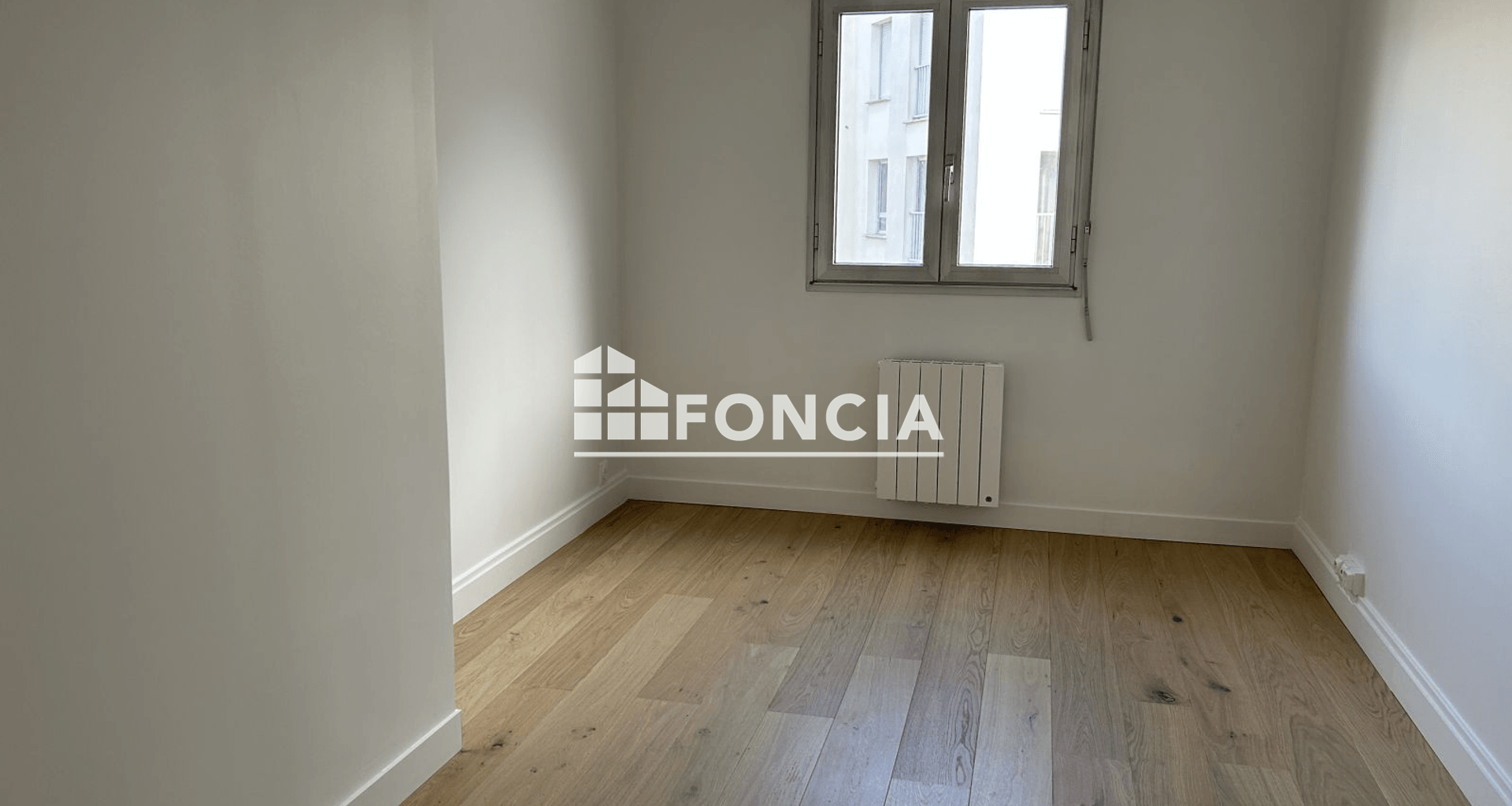 Appartement 5 pièces (107.74 m²) à louer - Chartres (28000)