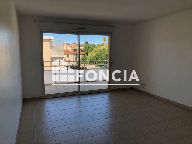 Appartement 2 pièces (52.72 m²) à louer - Six Fours Les Plages (83140)