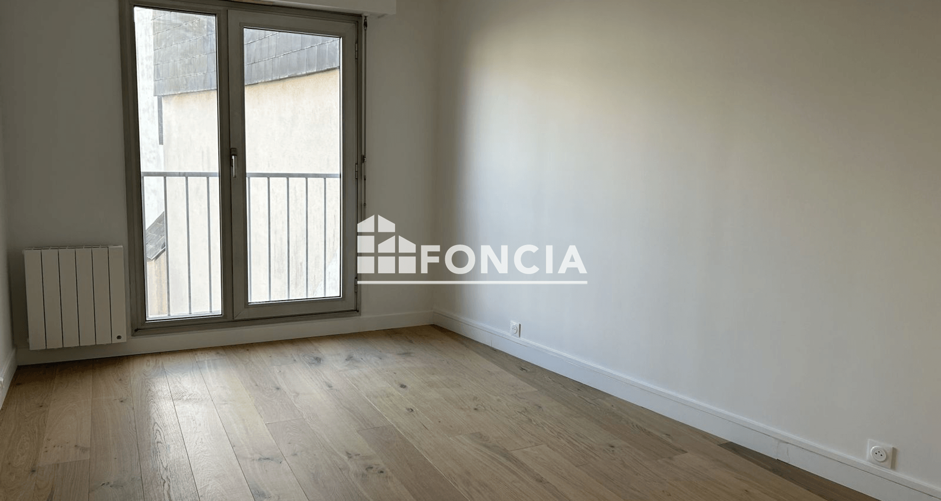 Appartement 5 pièces (107.74 m²) à louer - Chartres (28000)