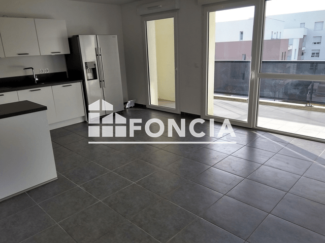 Appartement 3 pièces (66.85 m²) à louer - Ferney Voltaire (01210)