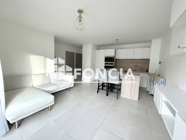 Appartement 2 pièces (42.85 m²) à louer - Peron (01630)