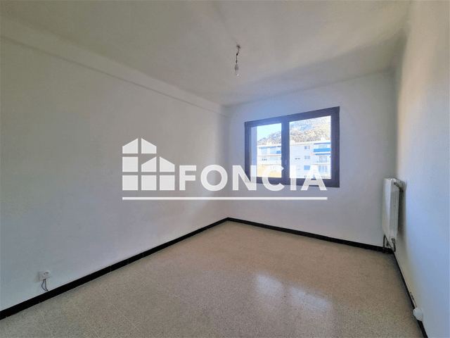 Appartement 4 pièces (68.5 m²) à louer - Toulon (83200)
