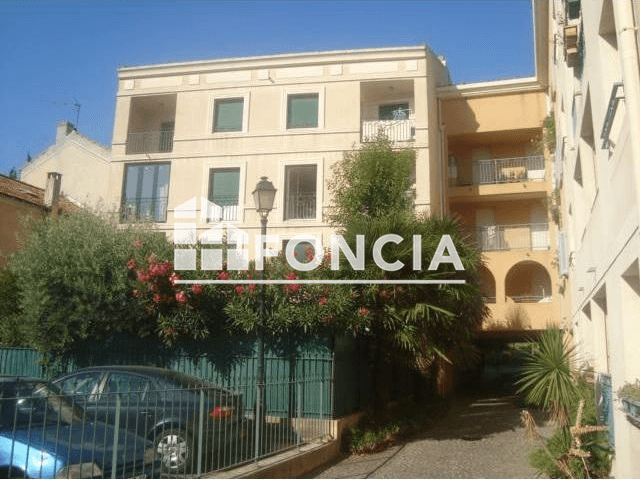 Appartement 2 pièces (32.67 m²) à louer - Sanary Sur Mer (83110)