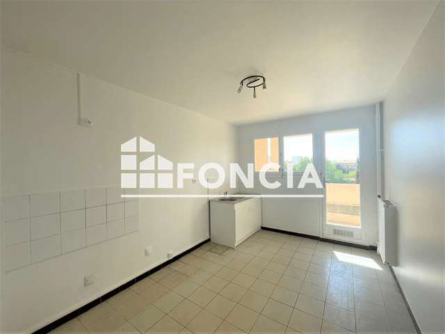 Appartement 4 pièces (91.91 m²) à louer - Toulon (83000)