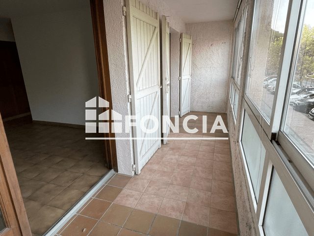 Appartement 2 pièces (45.37 m²) à louer - Le Beausset (83330)