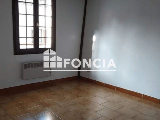 Appartement 3 pièces (39 m²) à louer - Nogent Le Roi (28210)