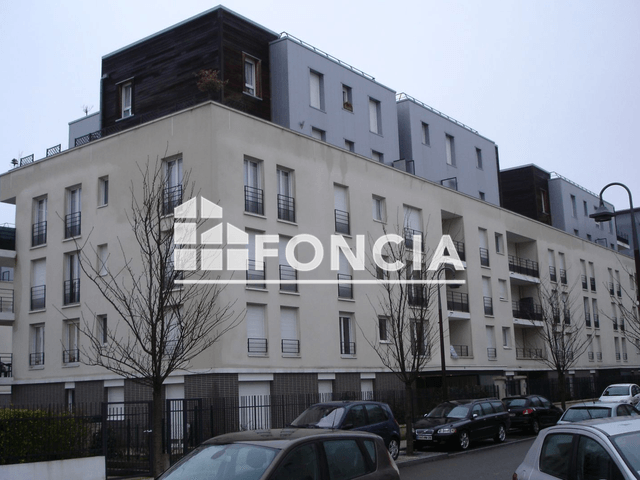 Appartement 2 pièces (43.8 m²) à louer - Luce (28110)