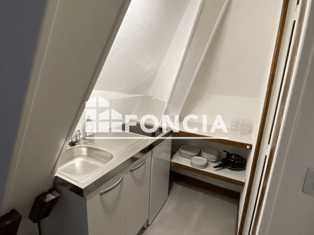 Studio meublé (14.11 m²) à louer - Dreux (28100)