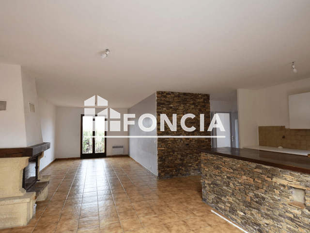 Maison 4 pièces (82.5 m²) à louer - Le Beausset (83330)