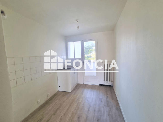 Appartement 4 pièces (68.5 m²) à louer - Toulon (83200)