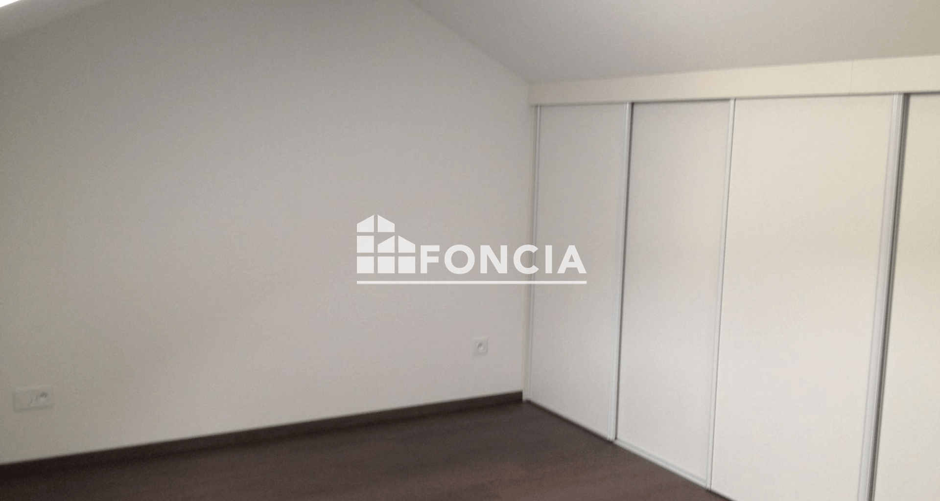 Appartement 2 pièces (50.79 m²) à louer - Collonges (01550)