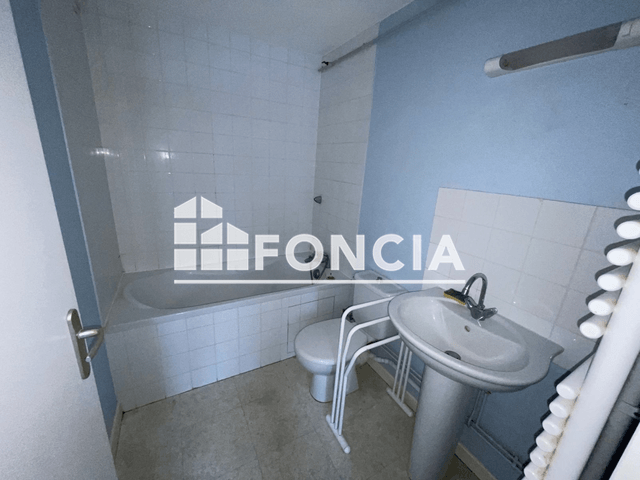 Appartement 2 pièces (38.06 m²) à louer - Borg En Bresse (01000)
