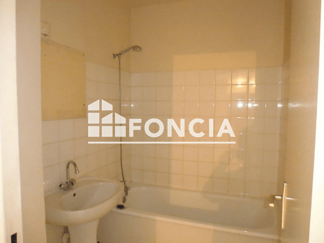 Appartement 2 pièces (34.28 m²) à louer - Nogent Le Roi (28210)