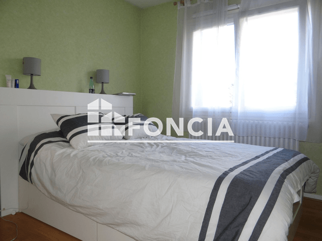 Appartement 3 pièces (69 m²) à louer - Saint Genis Pouilly (01630)