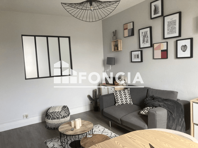 Appartement meublé 2 pièces (64.77 m²) à louer - Chartres (28000)