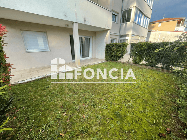Appartement 2 pièces (49.8 m²) à louer - Bourg En Bresse (01000)