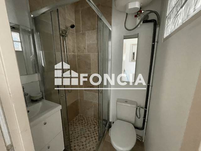 Studio meublé (15.5 m²) à louer - La Seyne Sur Mer (83500)