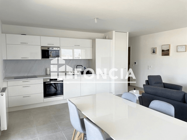 Appartement meublé 3 pièces (67.45 m²) à louer - Saint Genis Pouilly (01630)